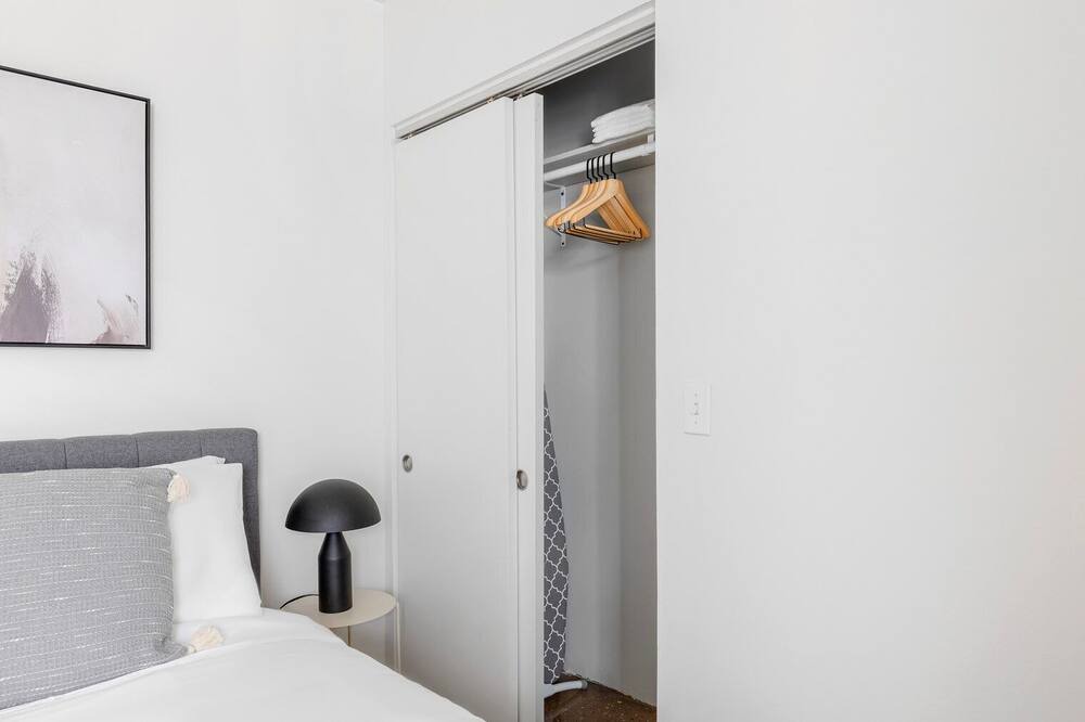 Photo of Bedroom in Uptown