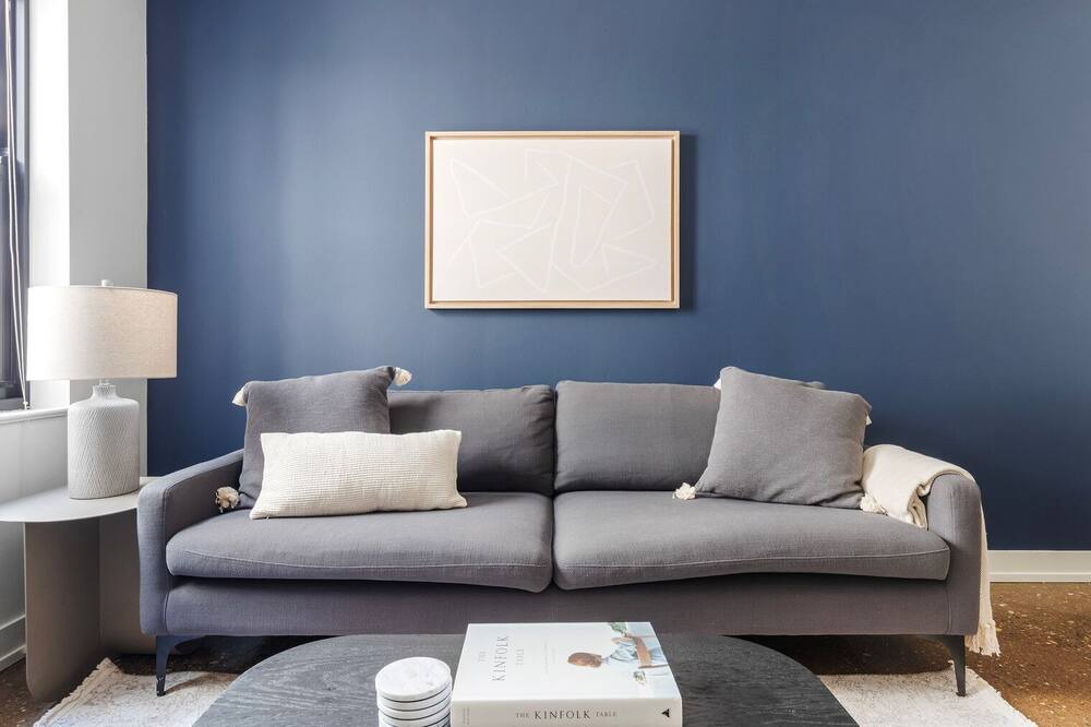 Photo of Livingroom in Uptown