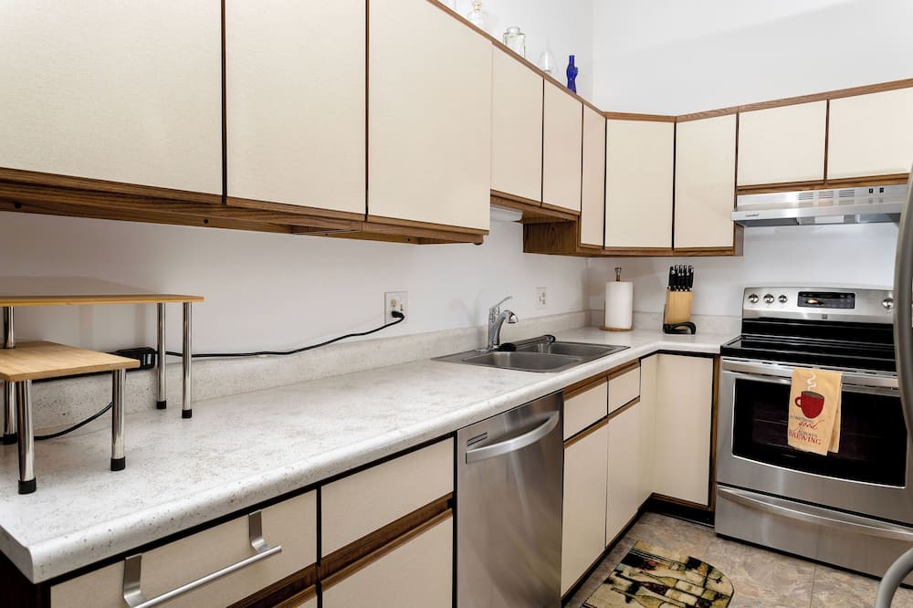 Photo of Kitchen in Saline