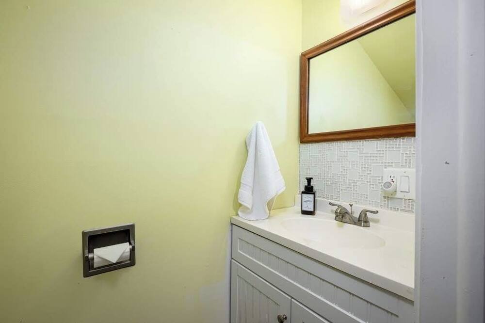 Photo of Bathroom in Hamburg Township