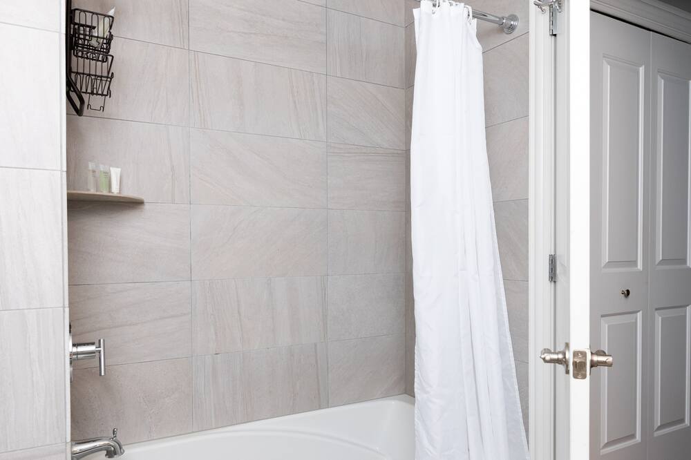 Photo of Bathroom in River West
