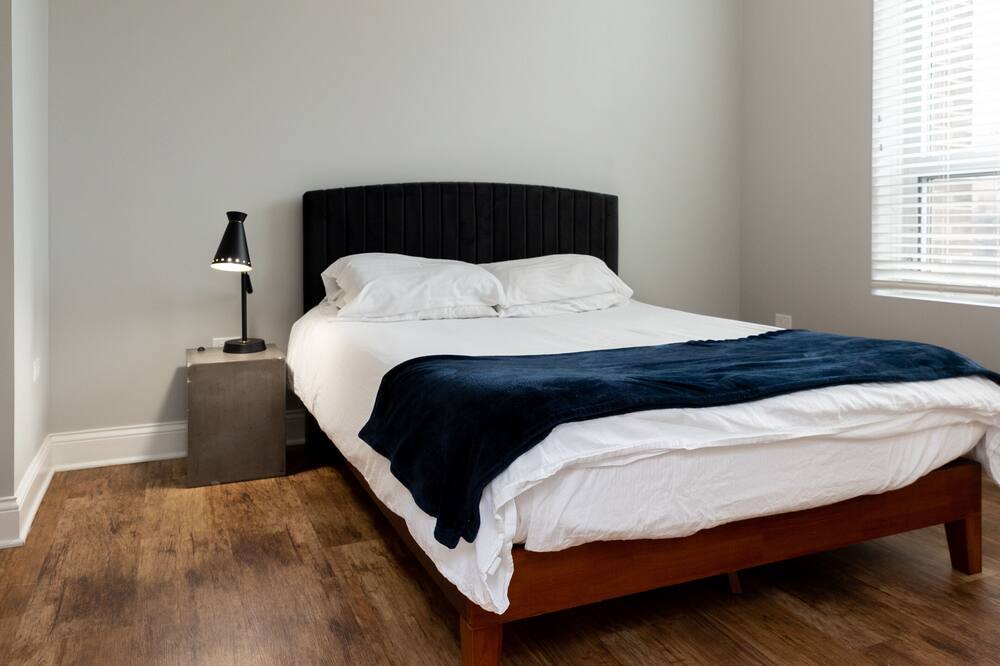 Photo of Bedroom in River West