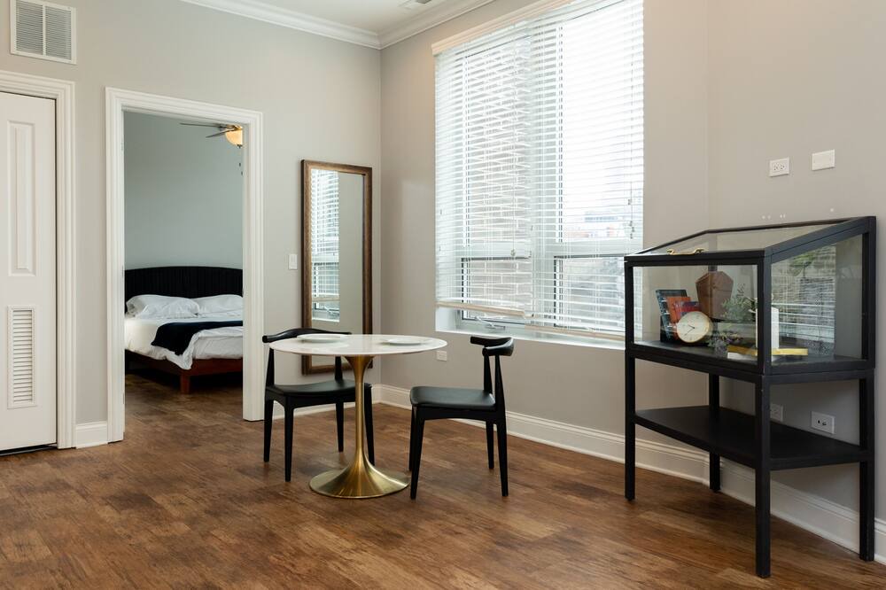 Photo of Bedroom in River West