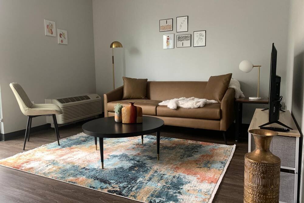 Photo of Livingroom in Des Moines