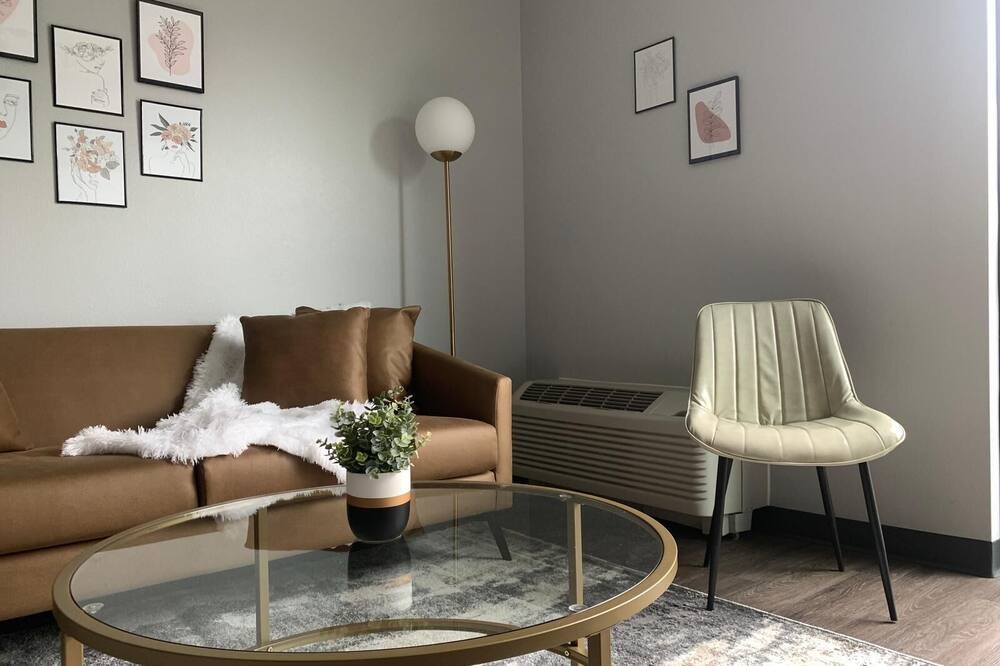Photo of Livingroom in Des Moines