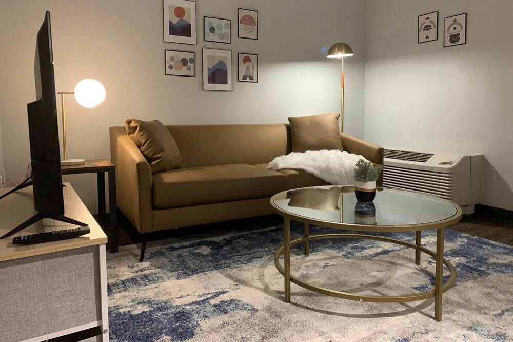 Photo of Livingroom in Des Moines
