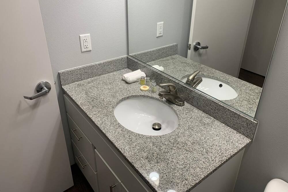 Photo of Bathroom in Des Moines