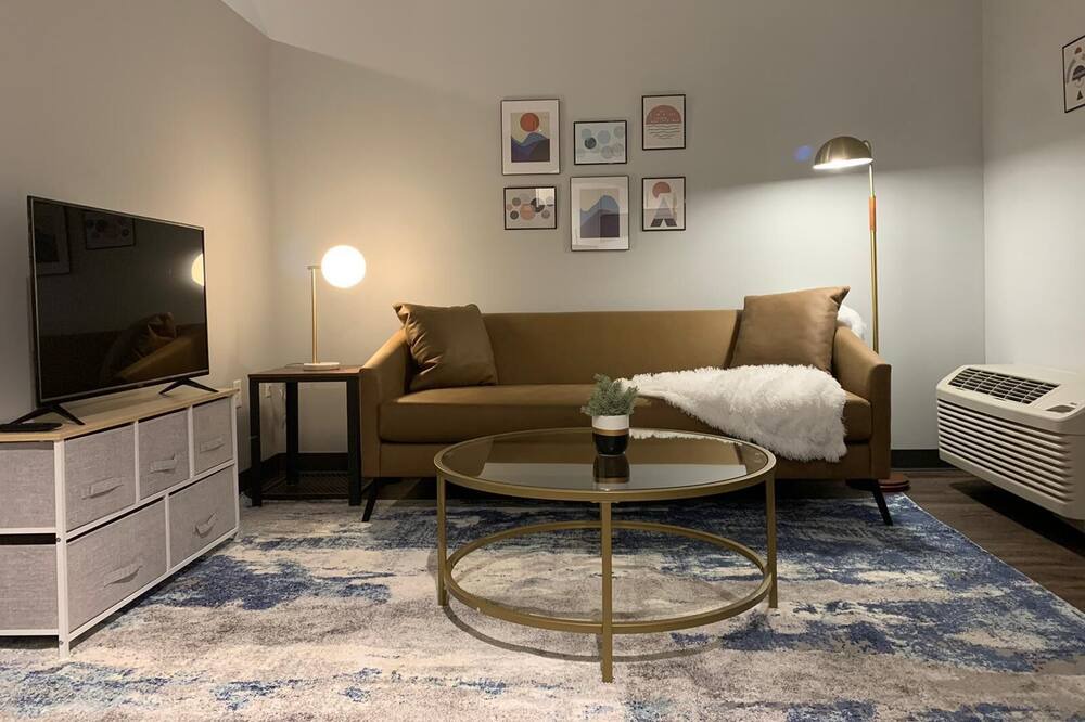 Photo of Livingroom in Des Moines