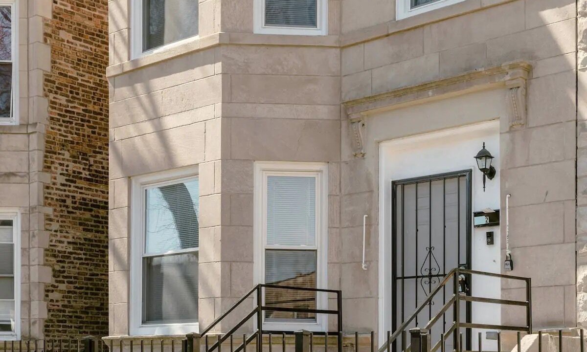 Photo of Buildings in Woodlawn