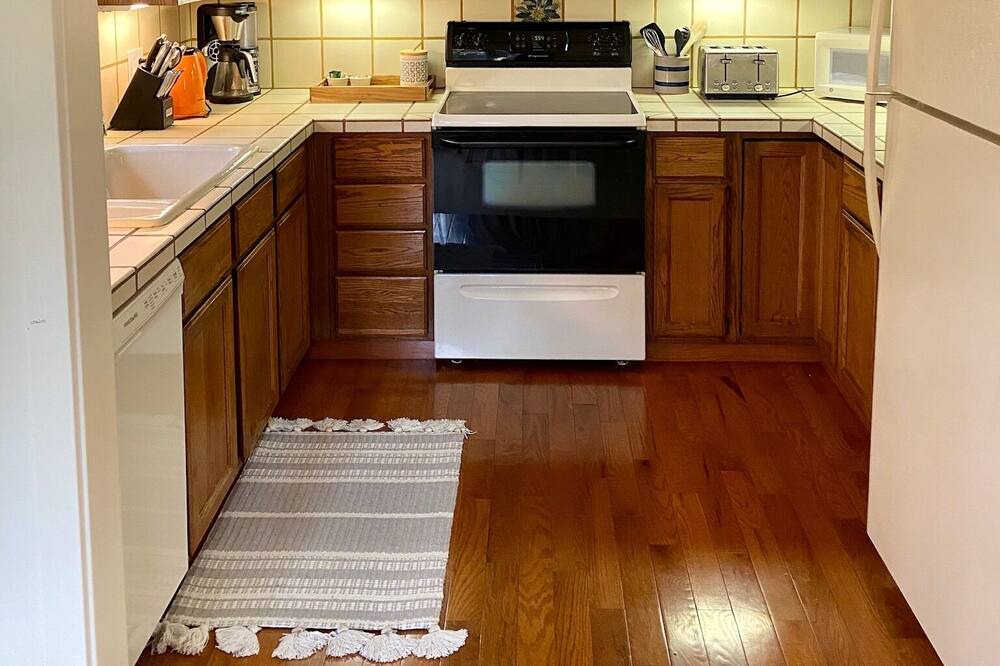 Photo of Kitchen in Whitehall