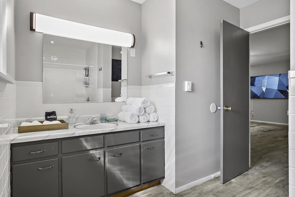 Photo of Bedroom in Montgomery