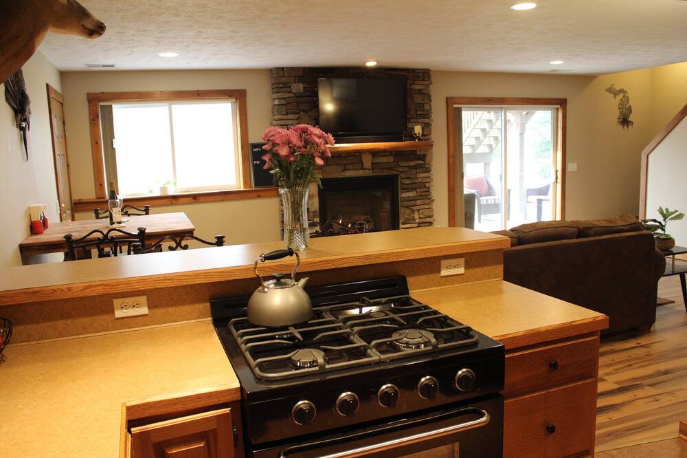 Photo of Kitchen in Solon Township