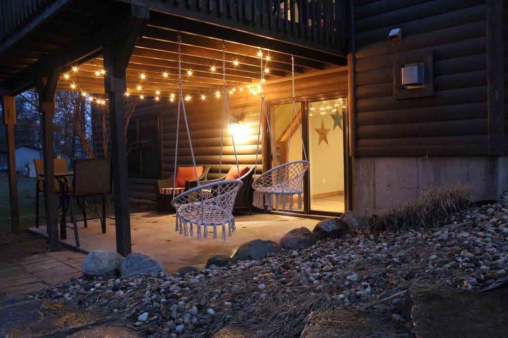 Photo of Patio Balcony in Solon Township