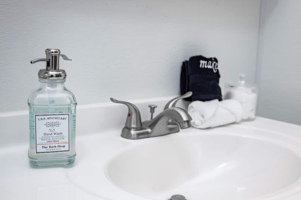 Photo of Bathroom in Montgomery