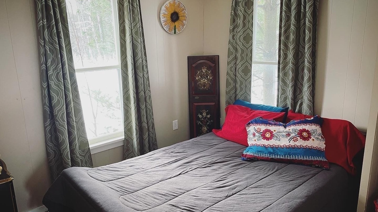 Photo of Bedroom in Irons