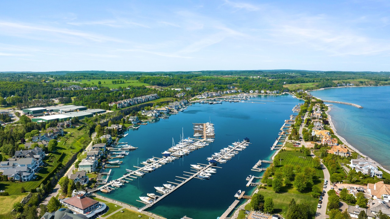 Photo of Others in Bay Harbor