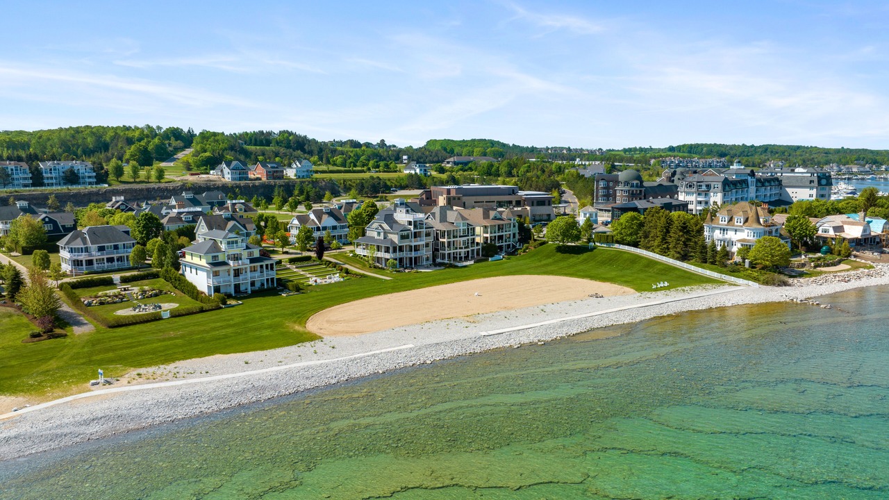 Photo of Others in Bay Harbor