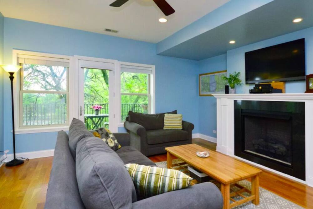 Photo of Livingroom in Forestview