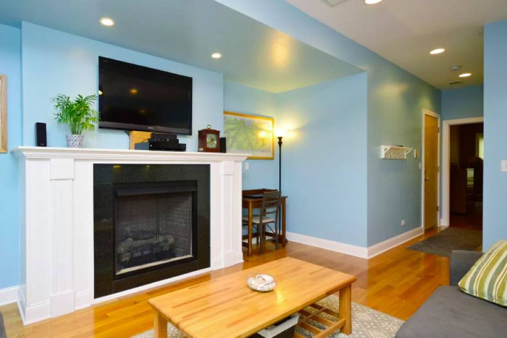 Photo of Livingroom in Forestview