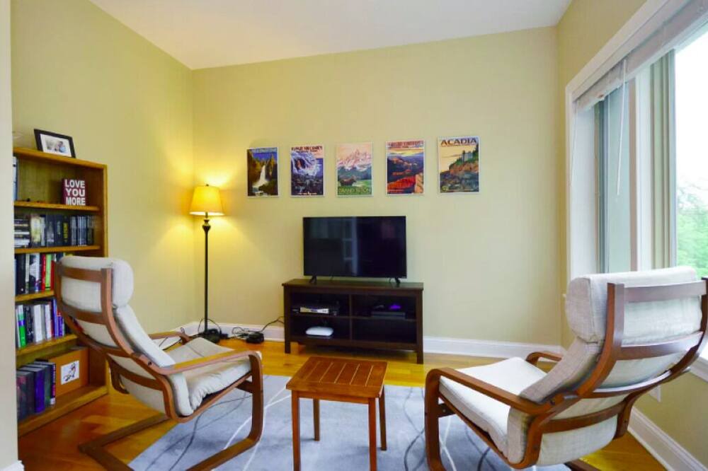Photo of Livingroom in Forestview