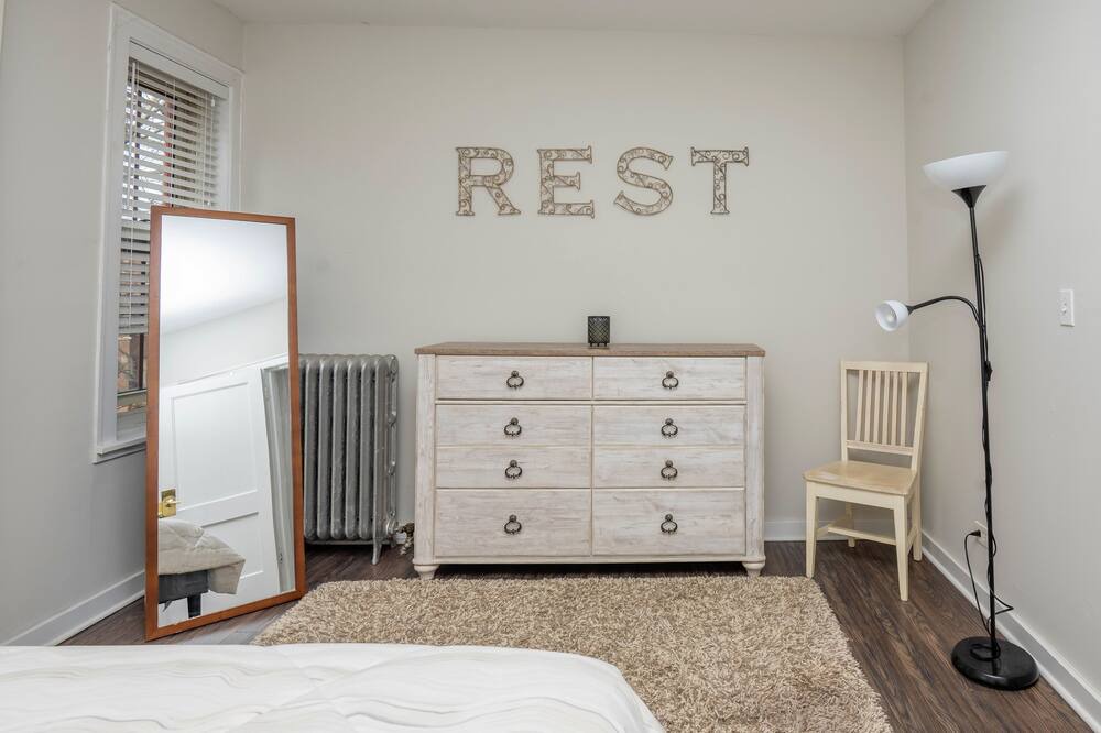 Photo of Bedroom in Hyde Park
