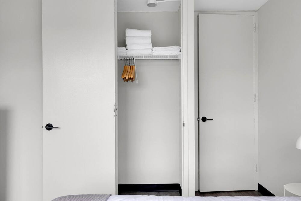 Photo of Bedroom in Illinois Medical District