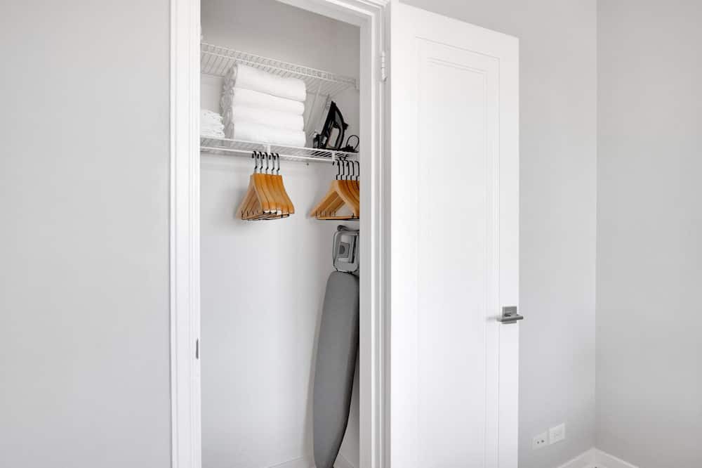 Photo of Bedroom in Evanston