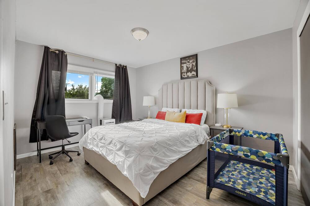 Photo of Bedroom in Aurora