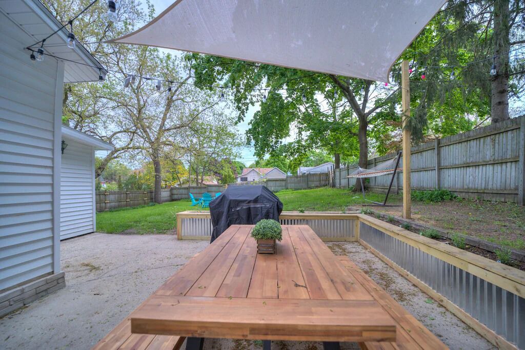 Photo of Outdoor in Lakeside