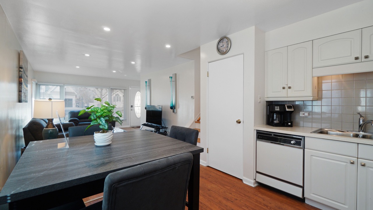 Photo of Kitchen in Elmhurst