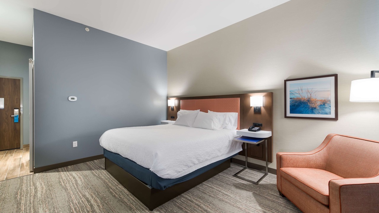 Photo of Bedroom in Niles