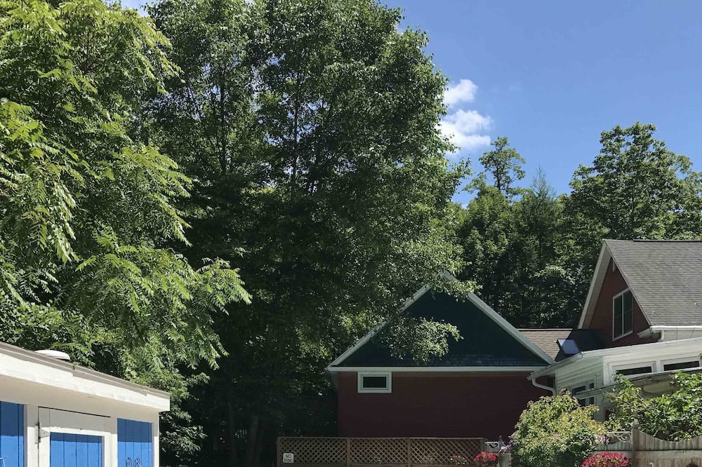 Photo of Outdoor in Douglas