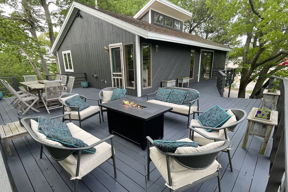 Photo of Patio Balcony in Whitehall