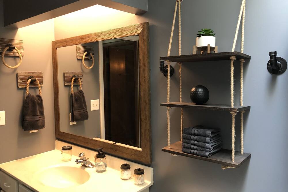 Photo of Bedroom in Whitehall