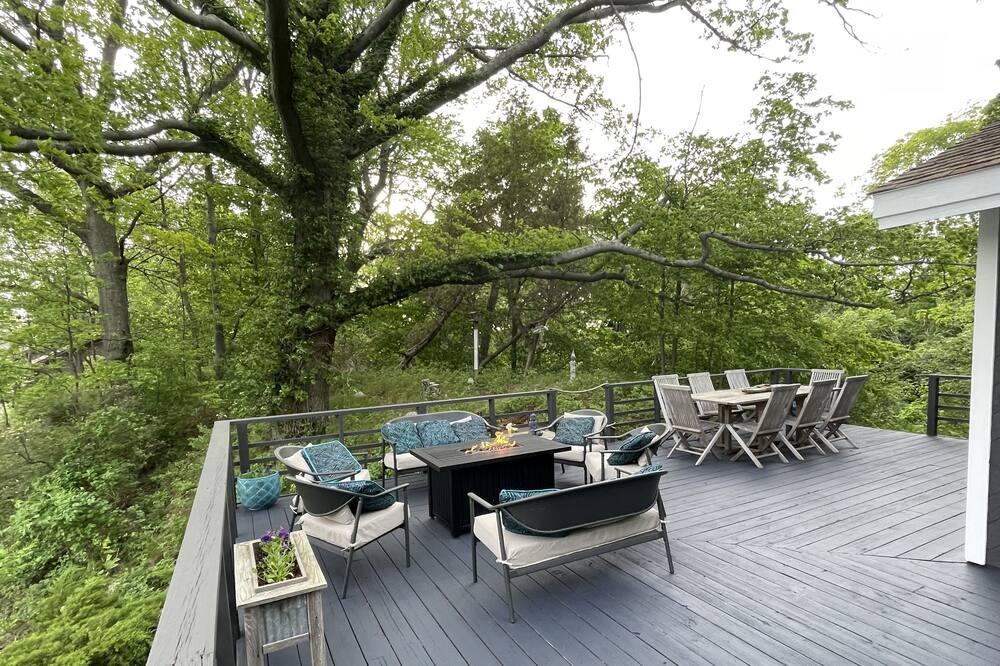 Photo of Patio Balcony in Whitehall