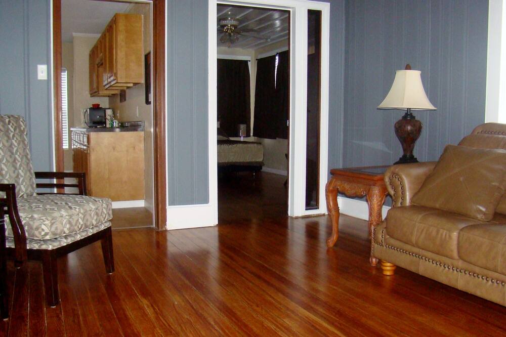 Photo of Livingroom in Metamora