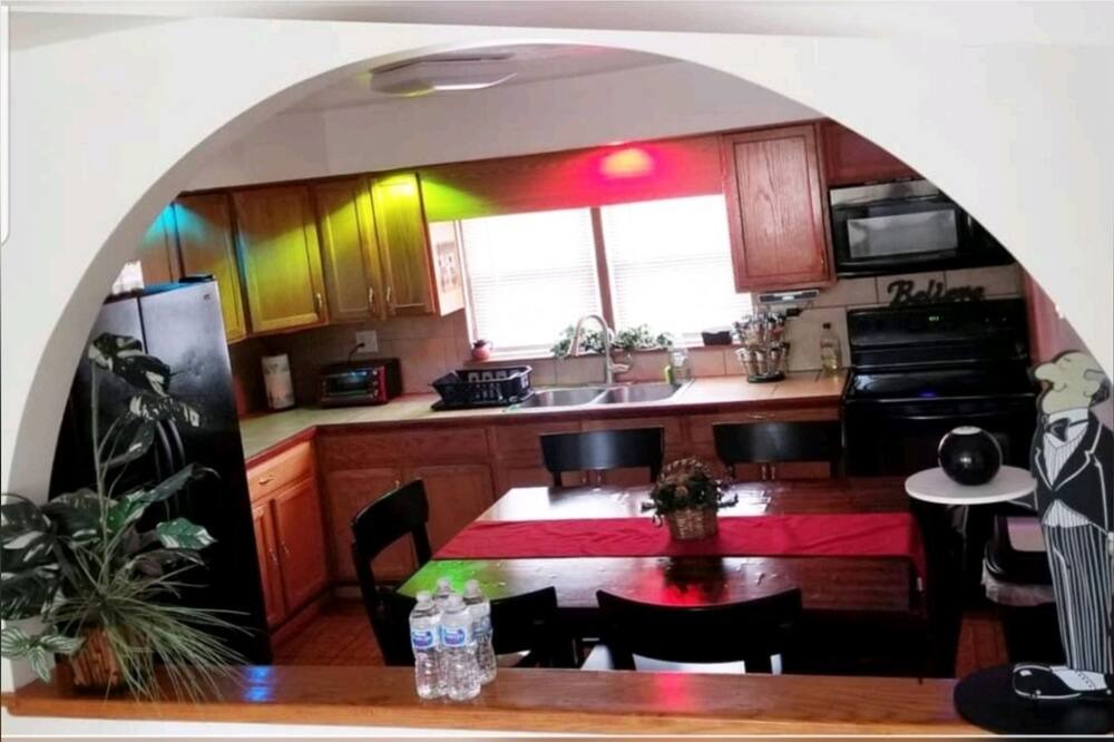 Photo of Bedroom in Berkeley