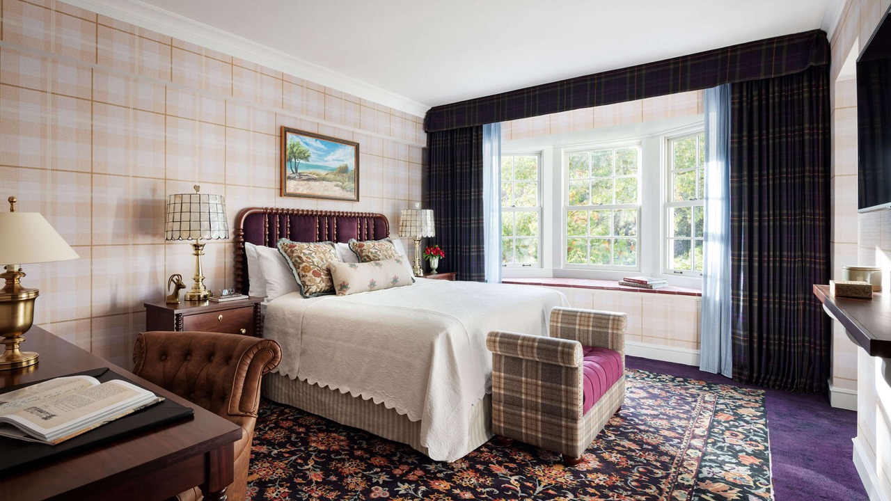 Photo of Bedroom in Evanston