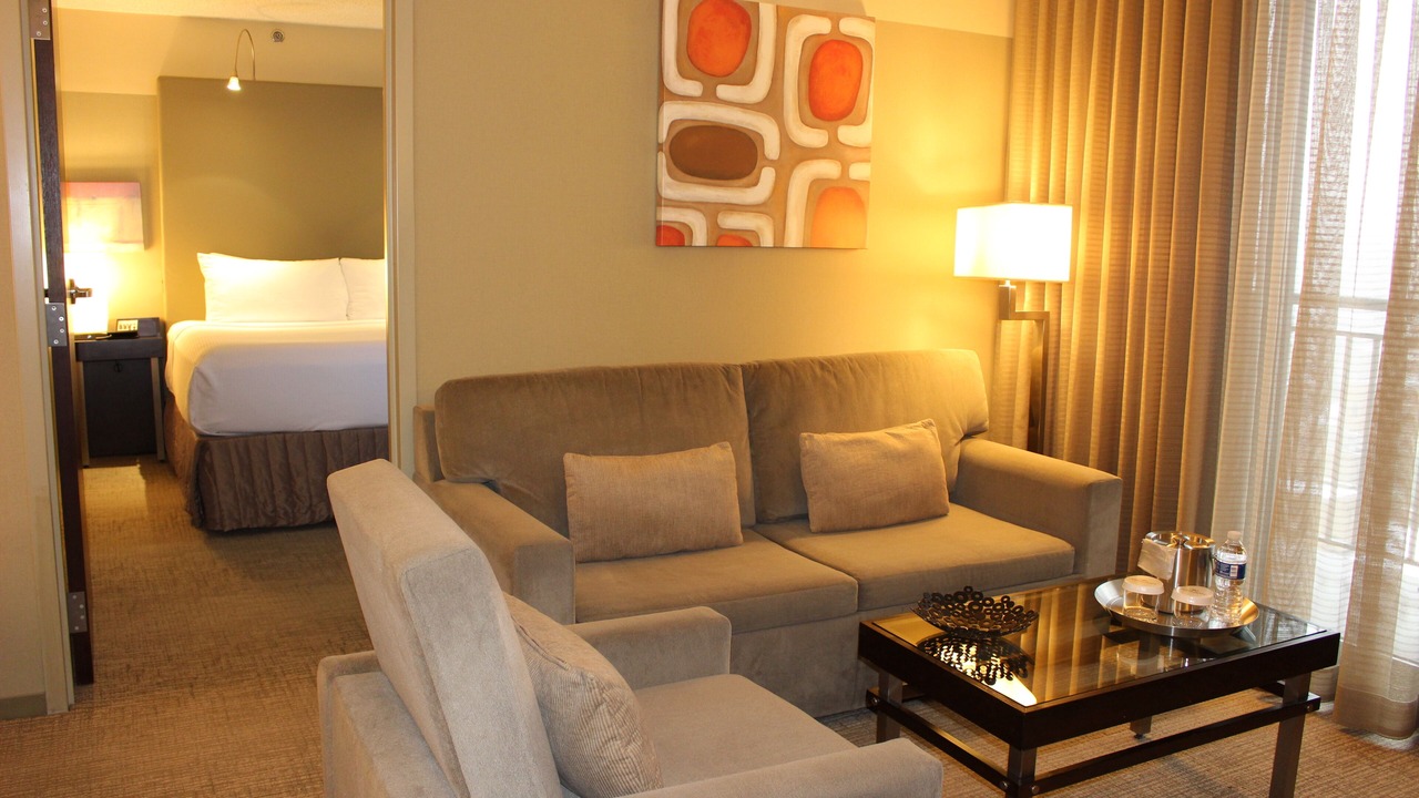 Photo of Bedroom in Greektown