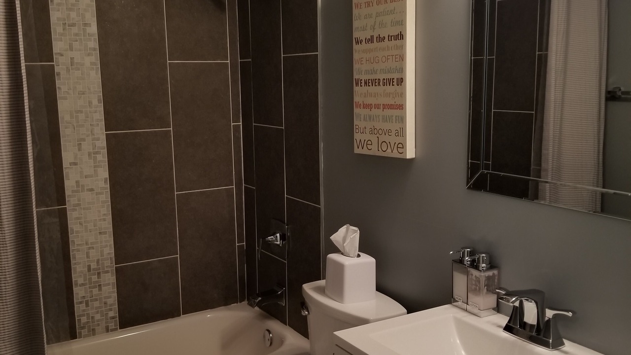 Photo of Bathroom in Grand Boulevard