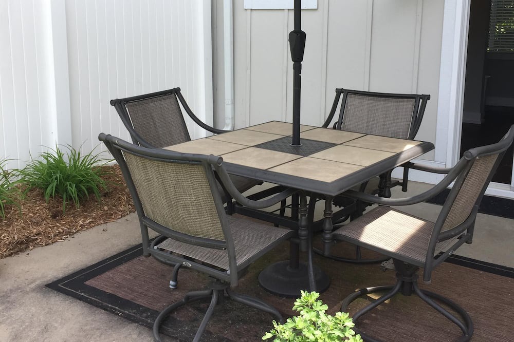 Photo of Patio Balcony in Douglas