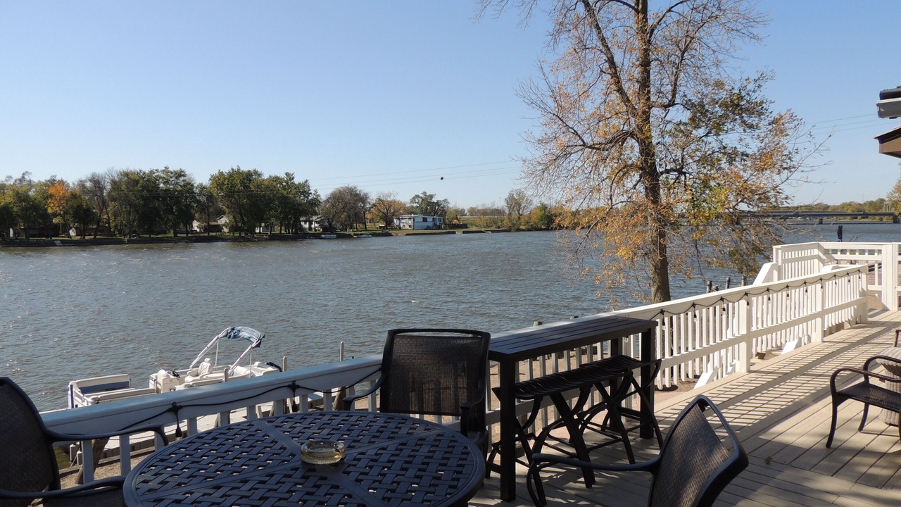 Photo of Outdoor in Moline