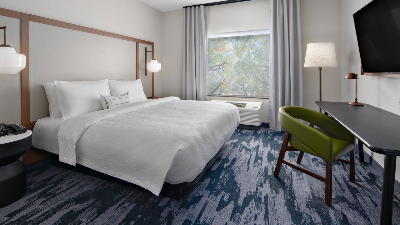 Photo of Bedroom in Lake Geneva