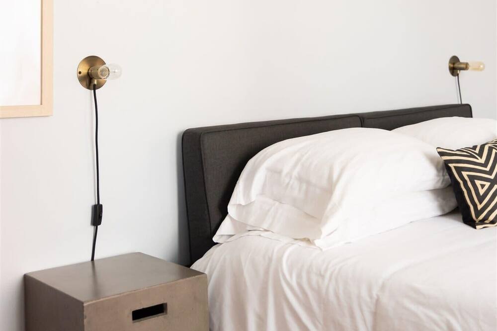 Photo of Bedroom in Mid-North District