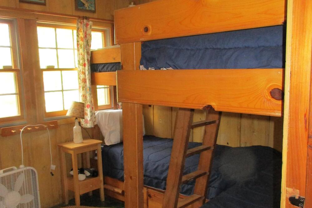 Photo of Bedroom in Newaygo