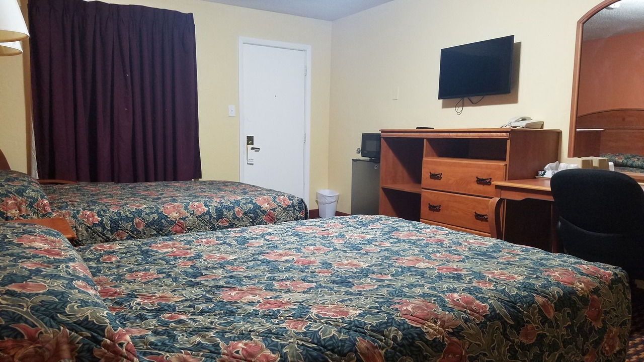 Photo of Bedroom in Keokuk