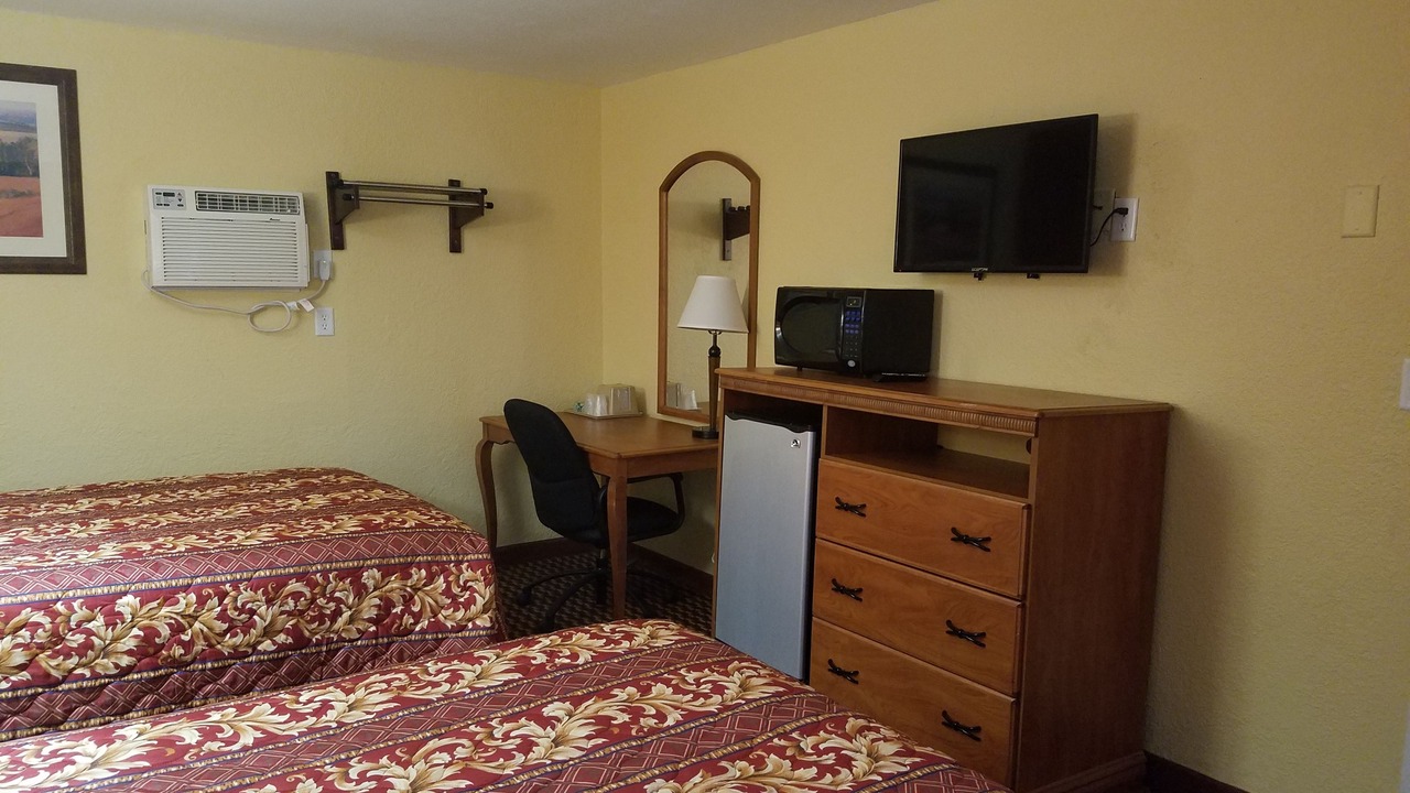 Photo of Bedroom in Keokuk