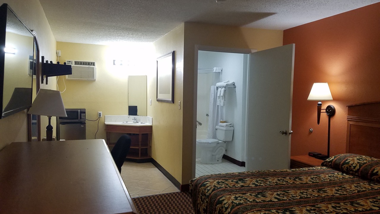 Photo of Bedroom in Keokuk