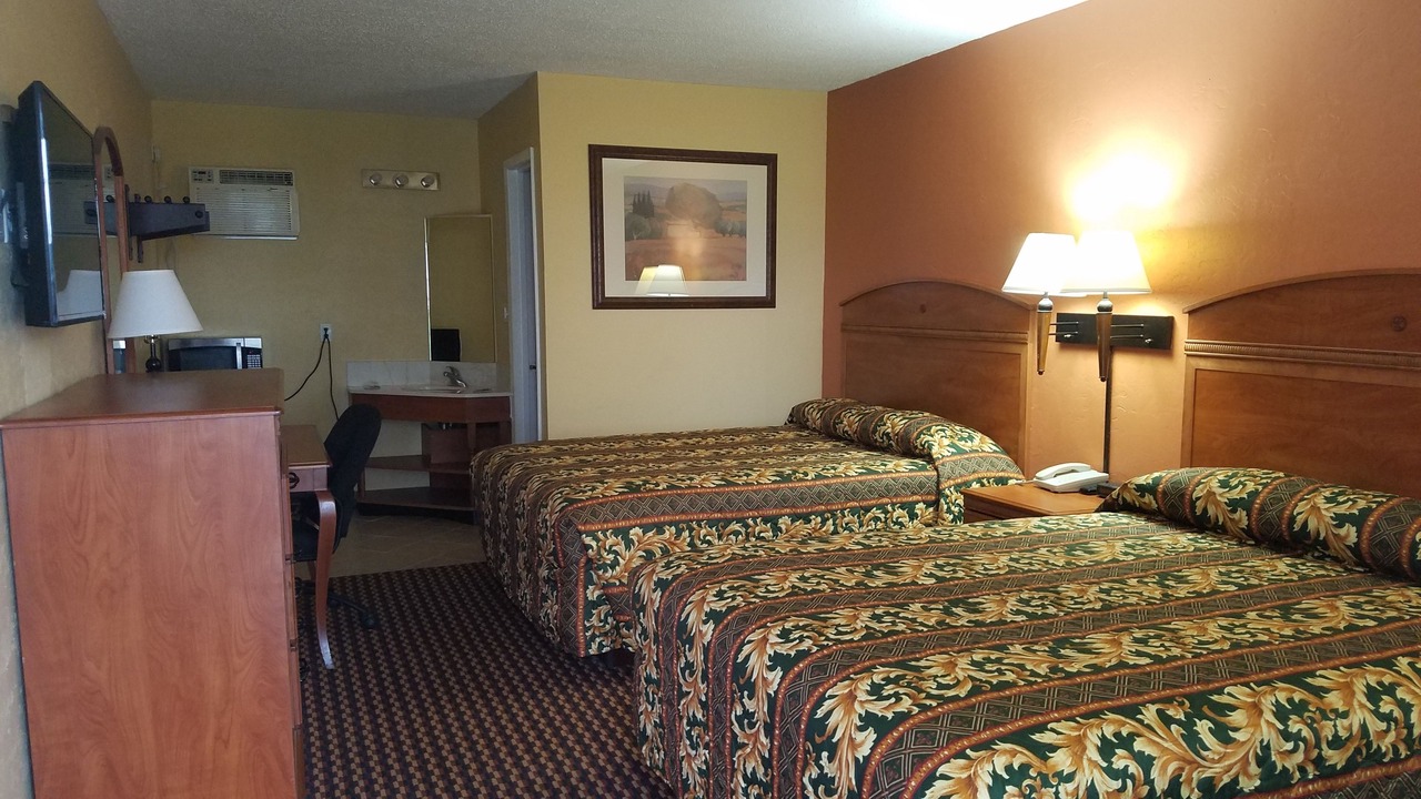 Photo of Bedroom in Keokuk
