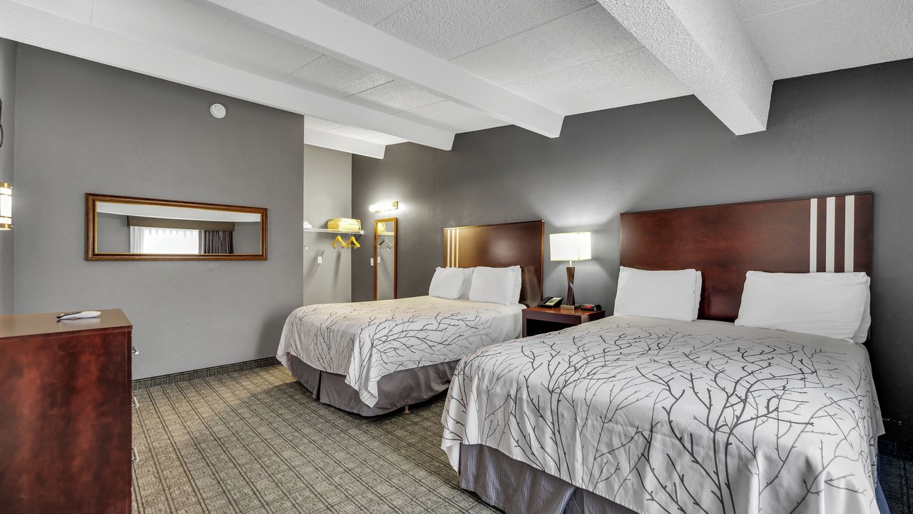 Photo of Bedroom in Urbana